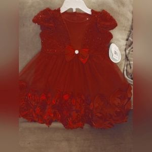 Baby/Toddlers Christmas dress 24M